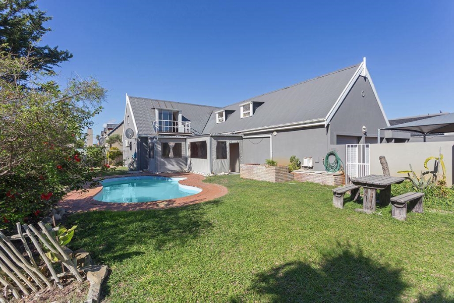 5 Bedroom Property for Sale in West Beach Western Cape